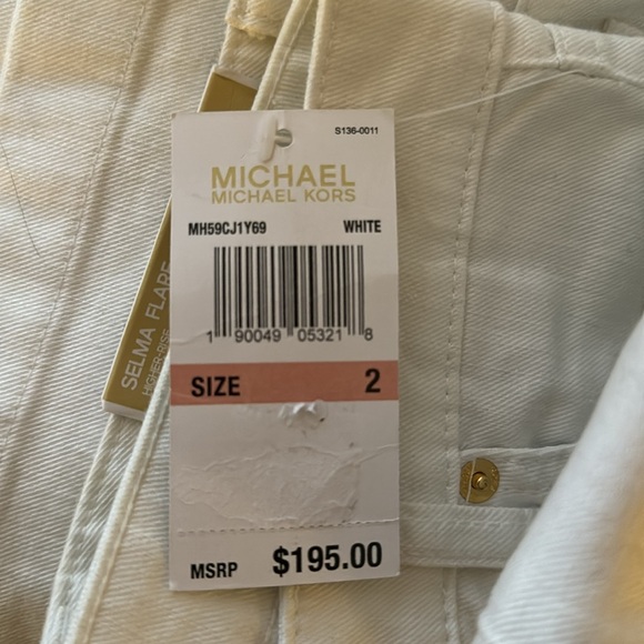 Micheal Kors flare cuff jeans - Picture 7 of 7